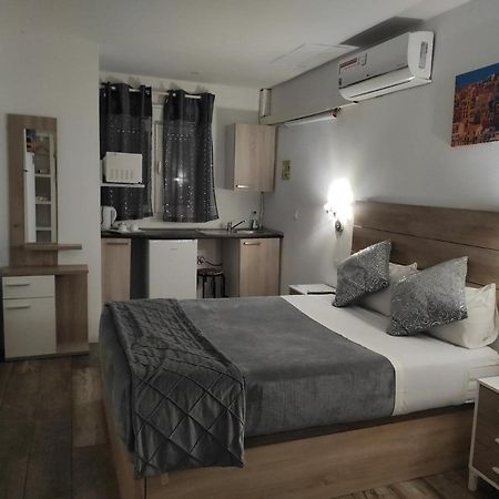 Hostal Olozaga Alicante Exteriör bild